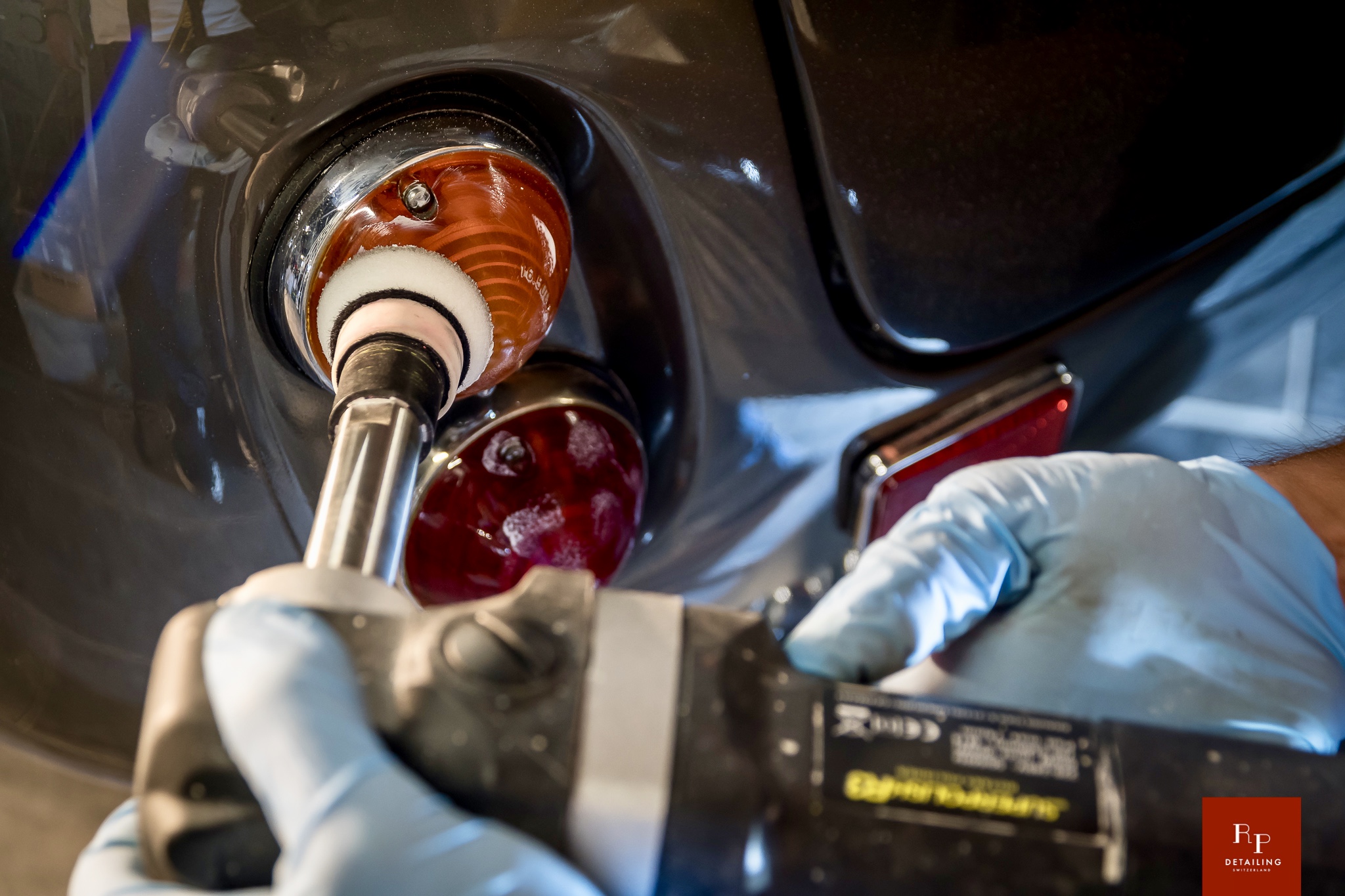 Polissage Ferrari 250 GT SWB